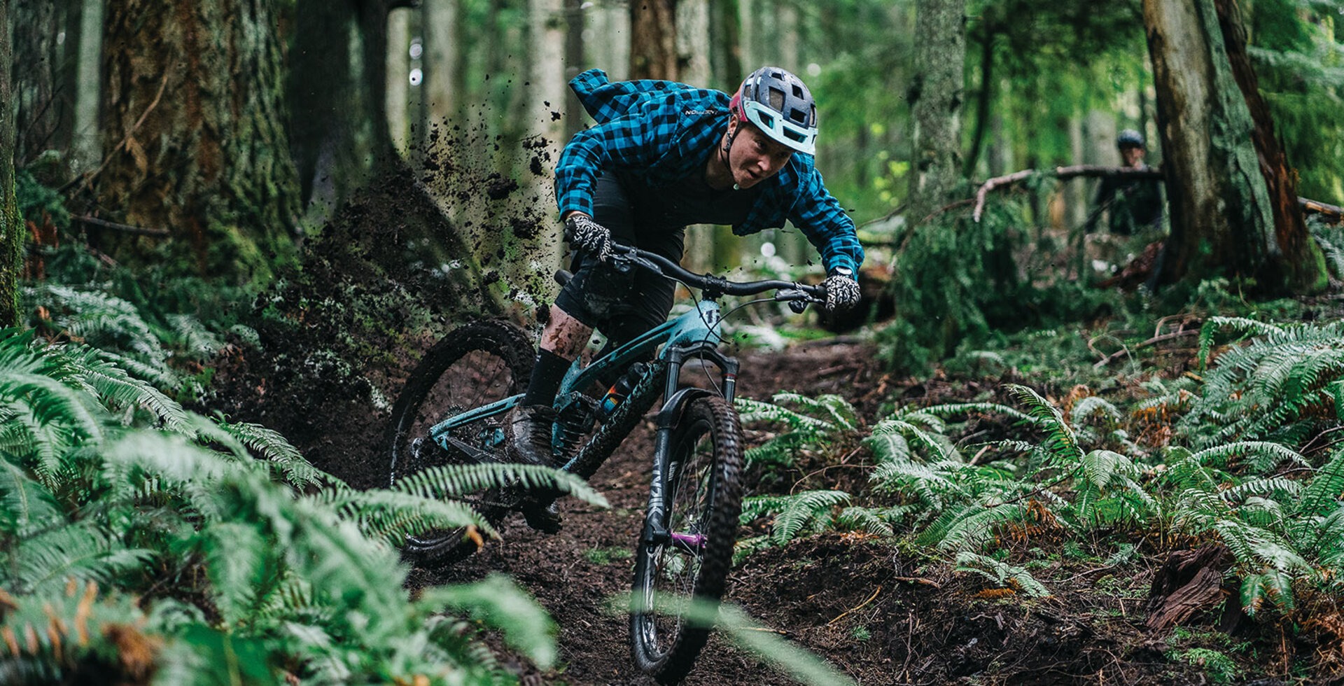 With dirt like this and a family focused on playing in it, perhaps it was inevitable that Hannah Bergemann would become such a phenomenal talent. Photo: Skye Schillhammer | SONY, 1/800 sec, f/2, ISO 2000