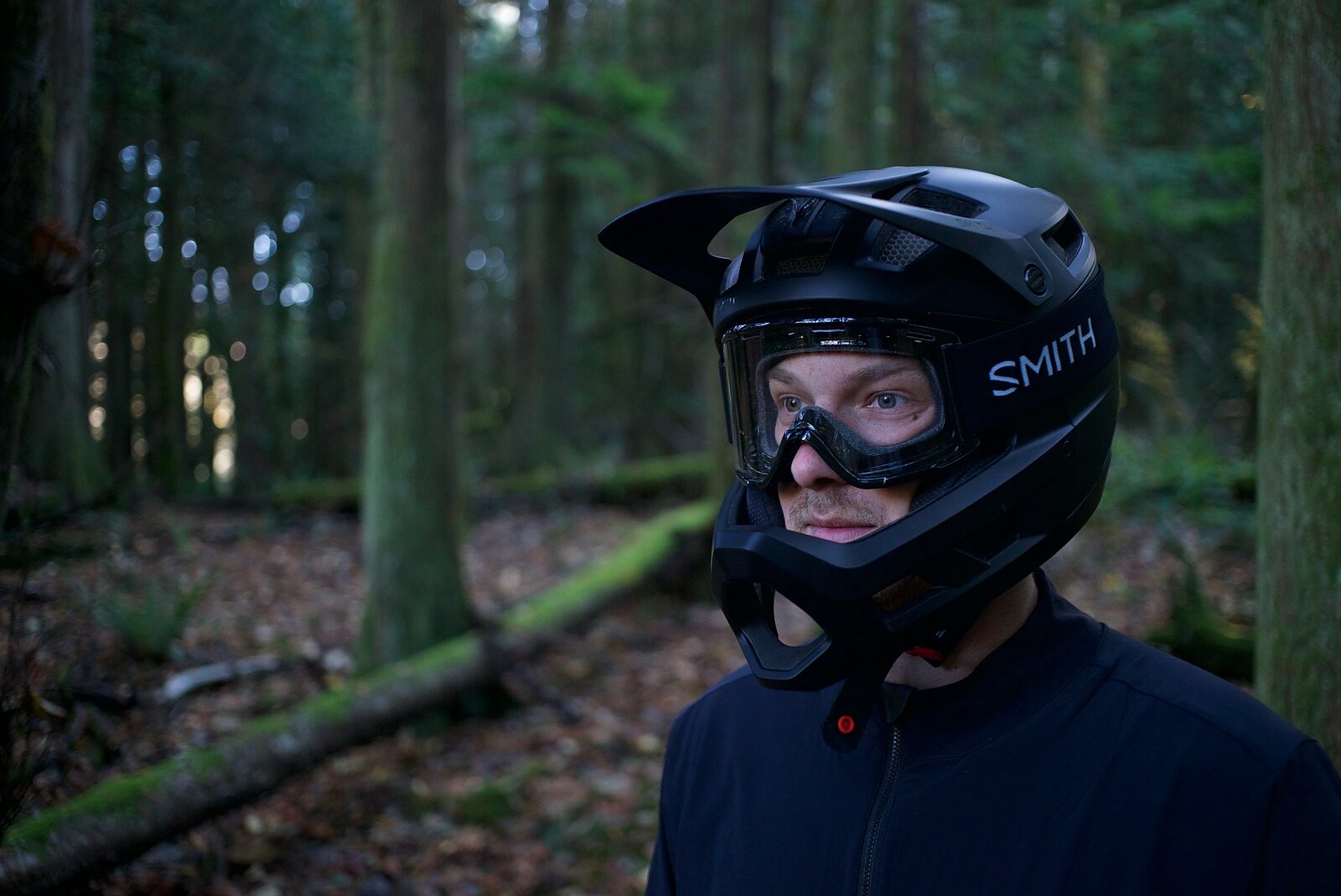 smith mainline mips bike helmet