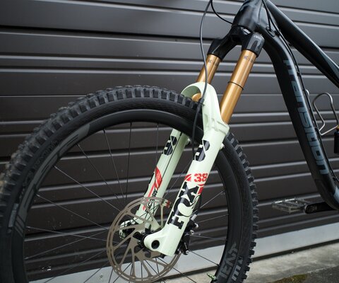 2021 FOX 38 FORK, 170mm, 27.5”.