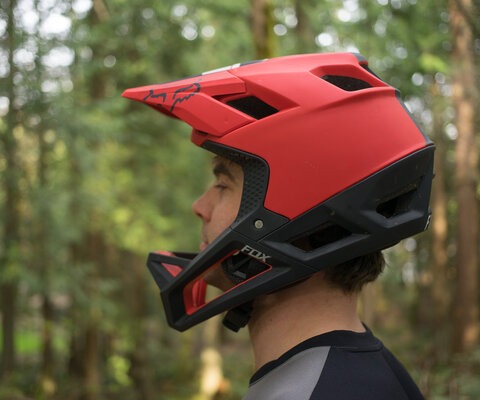 Light, breathable and fully protective, that's what Fox had in mind while designing the Proframe.
