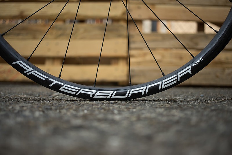 fsa afterburner 650b 6 bolt wheelset