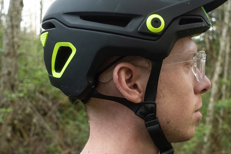 bell sixer mtb helmet